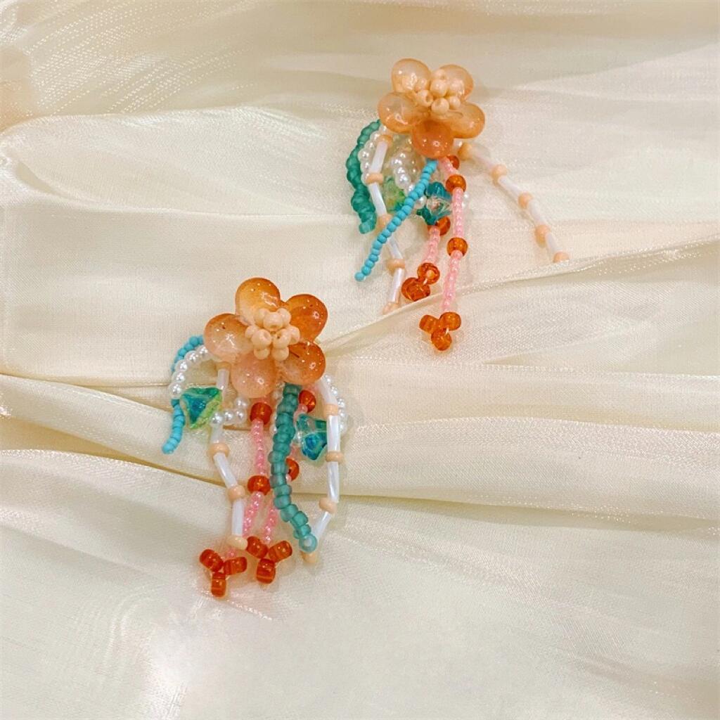 6009 Peach blossom tassel earrings